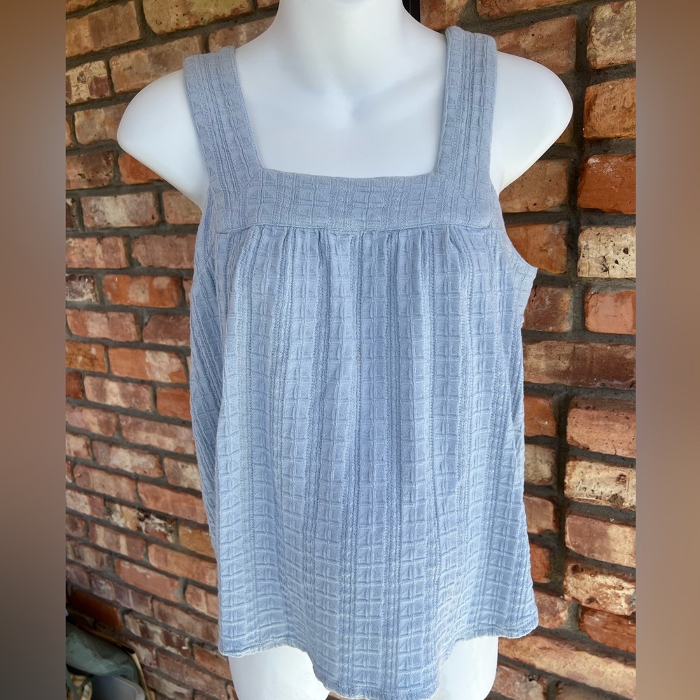 Lucky Brand L.A.  medium, Blue Sleeveless Top excellence condition.